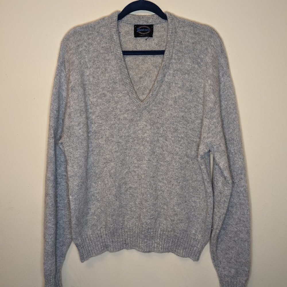 VINTAGE Jantzen gray wool sweater v-neck long sleeve 1990s
